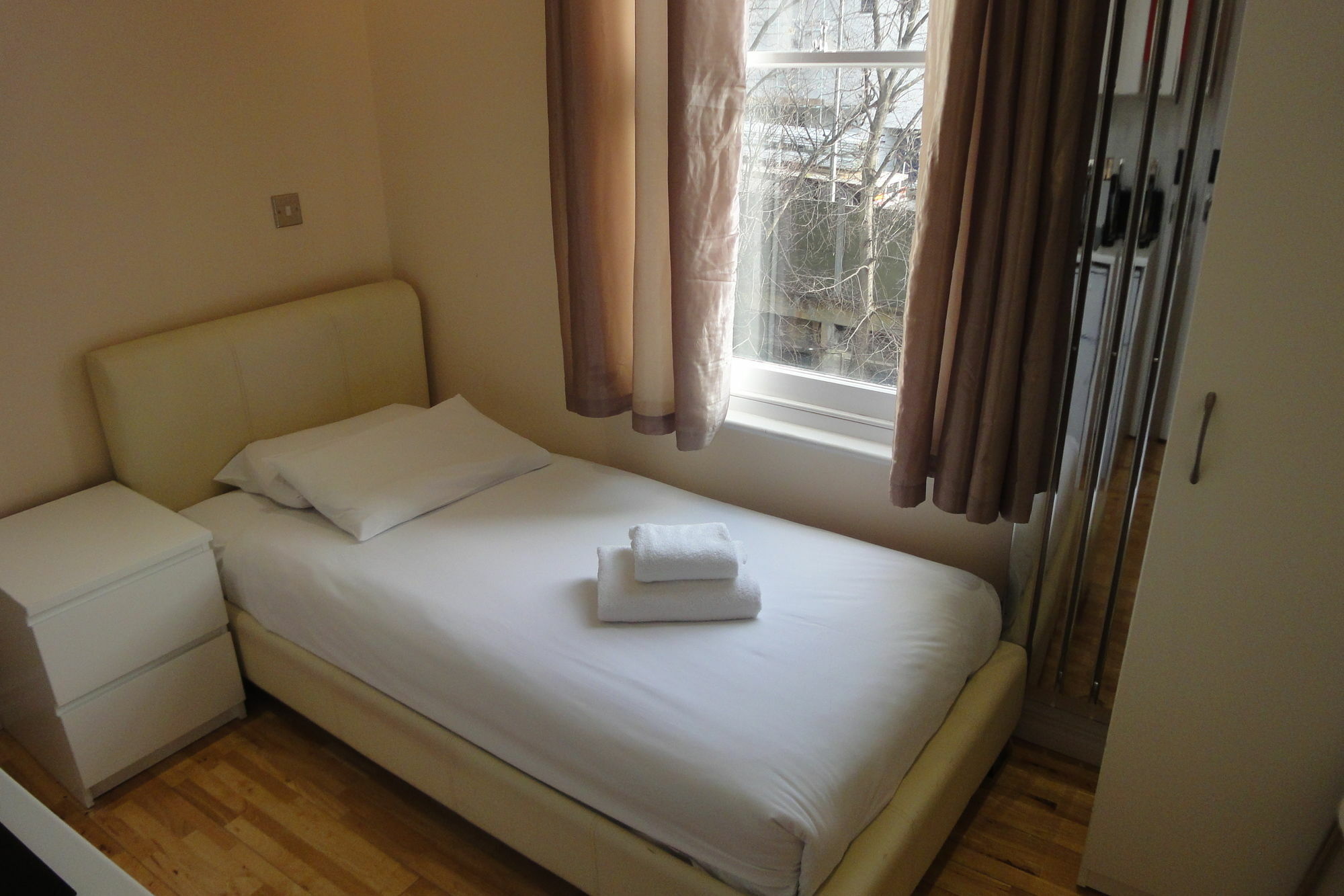 Dylan Apartments Earls Court Λονδίνο Εξωτερικό φωτογραφία